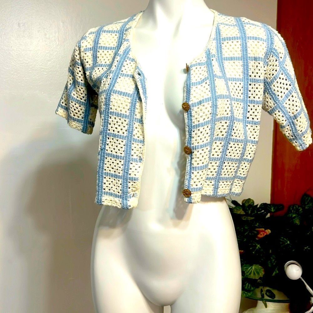 Objects d’art crochet top - Picture 2 of 7